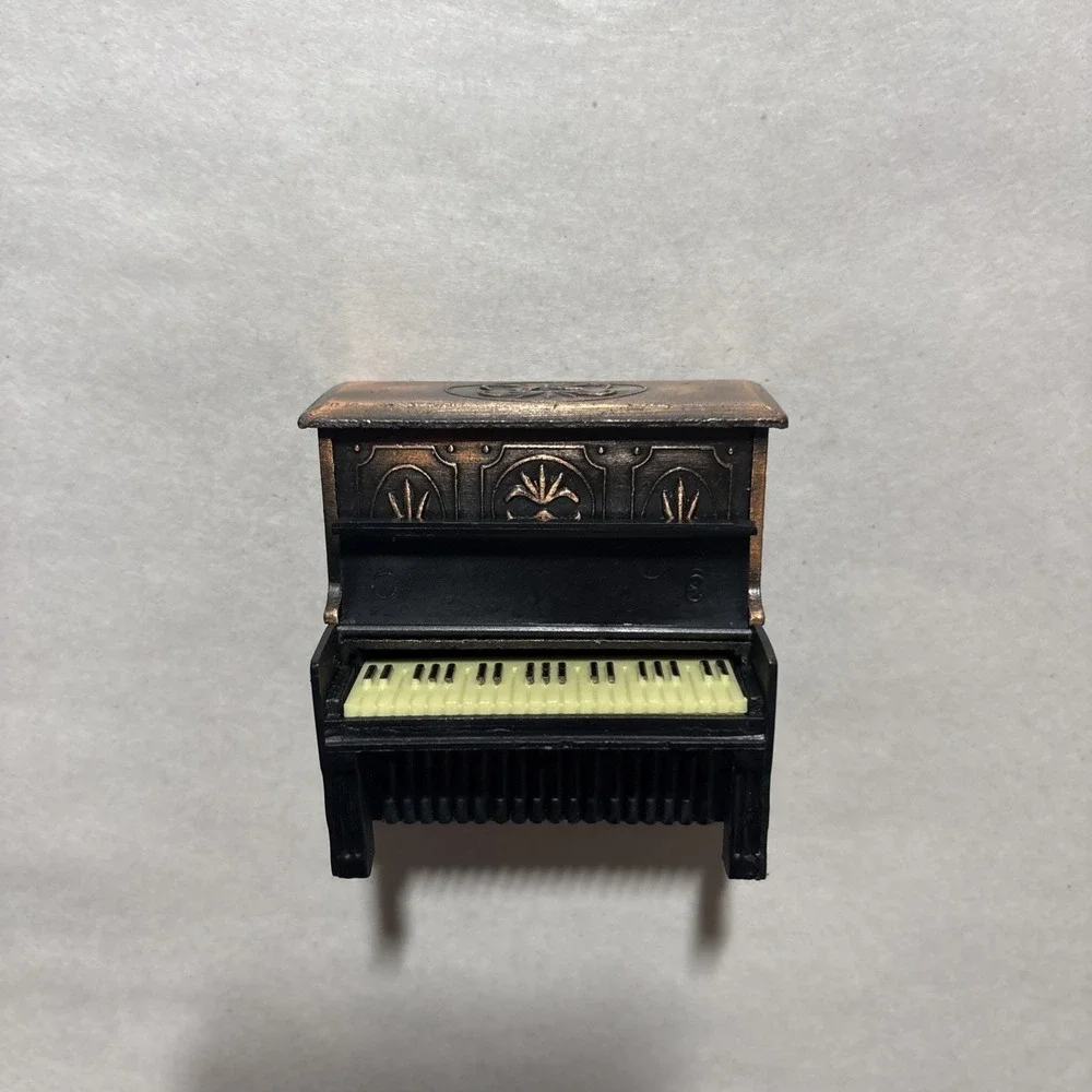 Vintage Bronze Die-Cast Piano Mini Pencil Sharpener #8782 /w Box EUC